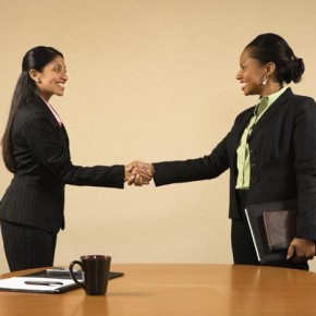 How to Dress for Interviews at Different Kinds of Workplaces How to Dress for Interviews at Different Kinds of Workplaces